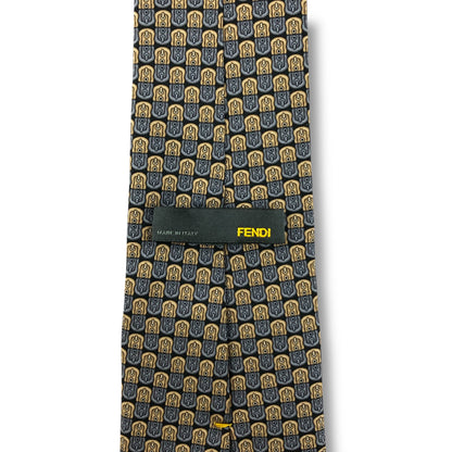 【7814】美品！フェンディ　ネクタイ　ブラック系