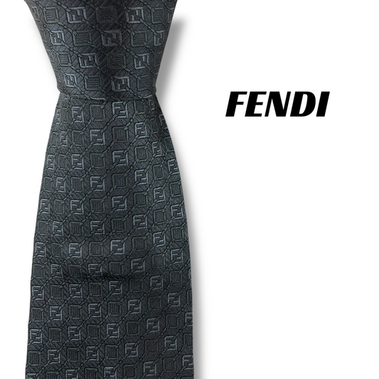 【8039】良品！フェンディ　ネクタイ　ダークシルバー系