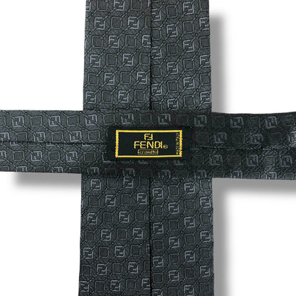 【8039】良品！フェンディ　ネクタイ　ダークシルバー系