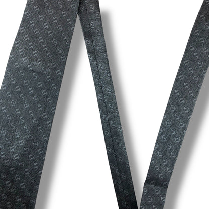 【8039】良品！フェンディ　ネクタイ　ダークシルバー系