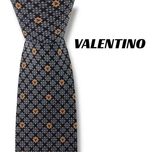 【8047】良品！ヴァレンティノ　ネクタイ　ブラック系