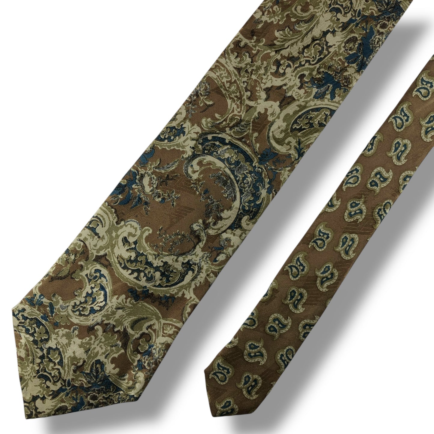 【8061】美品！エルメネジルドゼニア　ネクタイ　ベージュ系