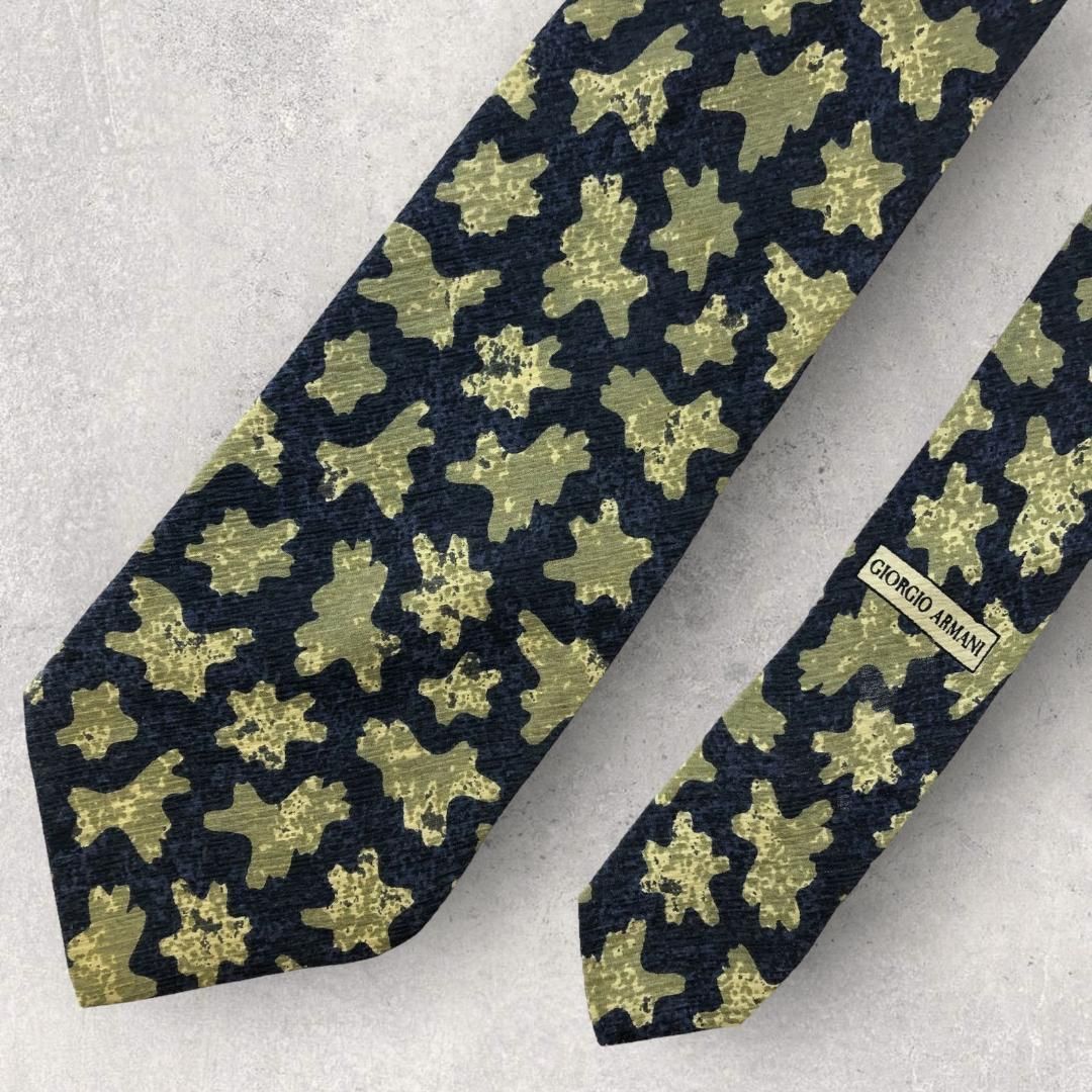 【5917】良品！ジョージアルマーニ　ネクタイ　ブルー系
