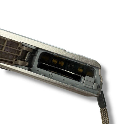 Casiカシオ　コンパクトデジタルカメラ　EX-Z270