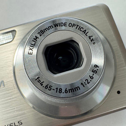 Casiカシオ　コンパクトデジタルカメラ　EX-Z270