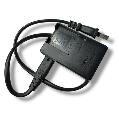 Casiカシオ　コンパクトデジタルカメラ　EX-Z270