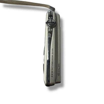 Casiカシオ　コンパクトデジタルカメラ　EX-Z270