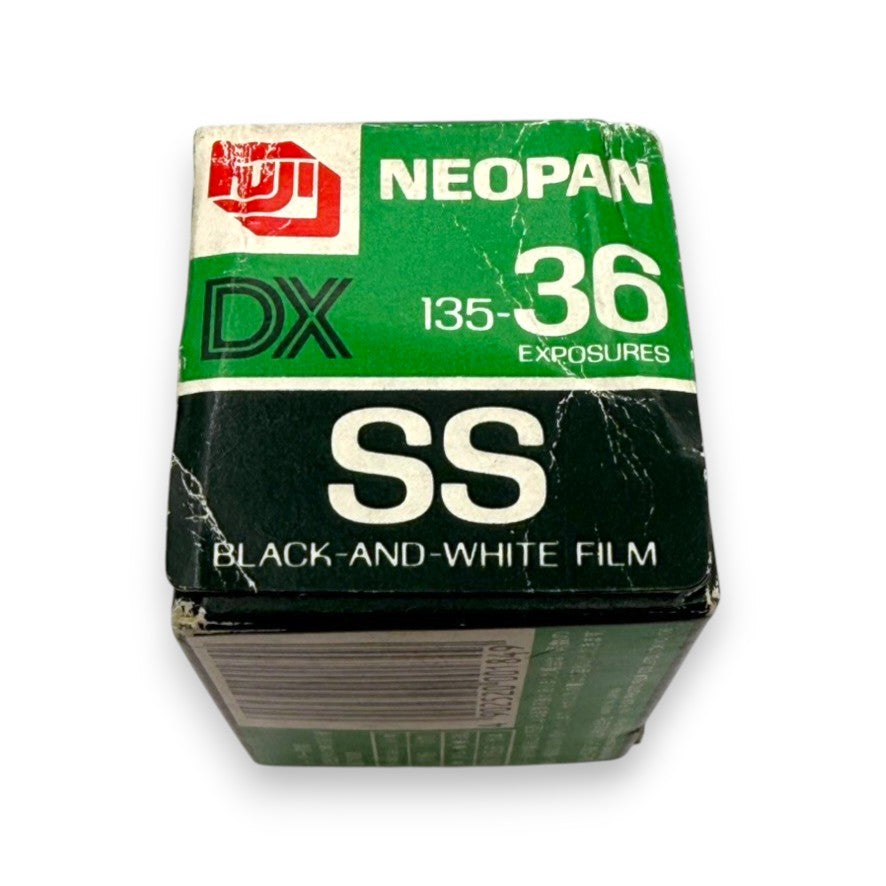 【未使用】富士写真フィルム ネオパン SS 135-36 ISO100 白黒