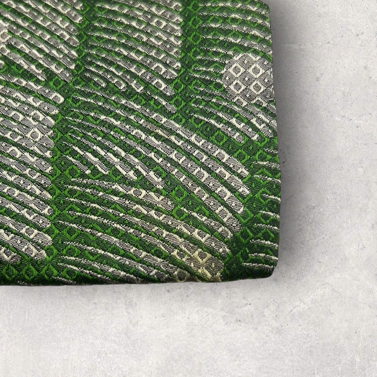 [5315] Good quality! Gianni Versace necktie in green 