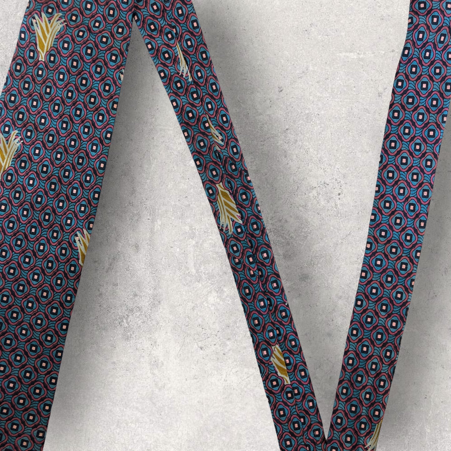 [5231] Good quality! Brioni necktie in purple and light blue 