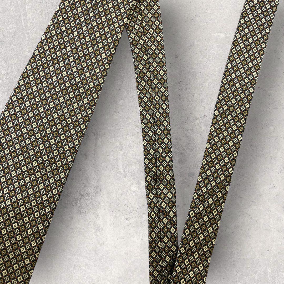 [4839] Beautiful item! TAKEO KIKUCHI necktie, silver x black x gold 