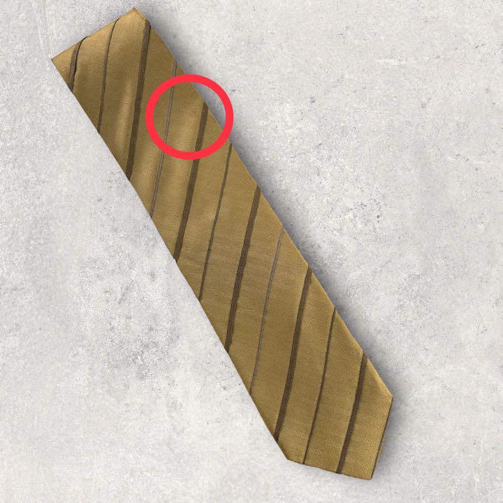 [4193] Good product - Acceptable product! Hugo Boss necktie ocher striped
