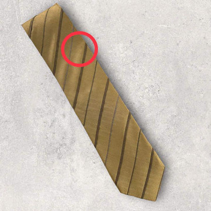 [4193] Good product - Acceptable product! Hugo Boss necktie ocher striped