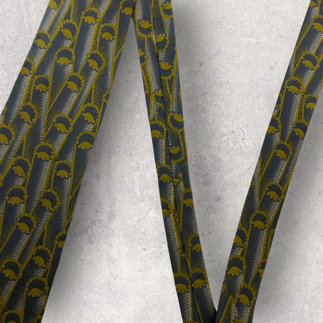 [5328] Beautiful item! Armani tie, grey 