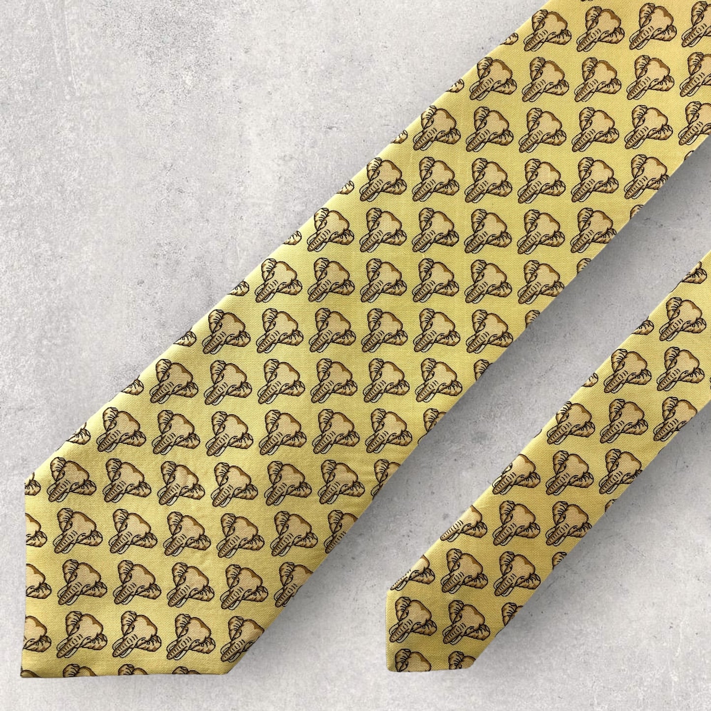 [5858] Beautiful item! Jim Thompson necktie, gold, elephant pattern 