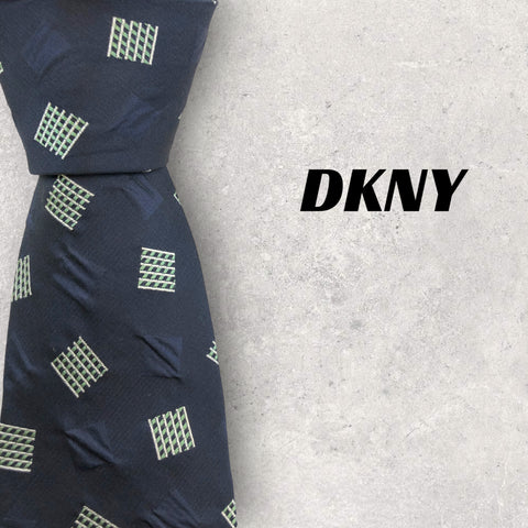【5343】美品！DKNY　ネクタイ　ネイビー系