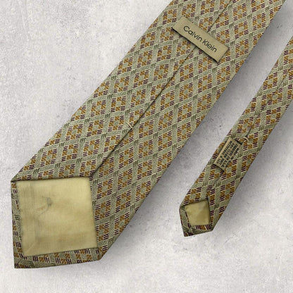 [4985] Good quality! Calvin Klein tie in khaki and brown 