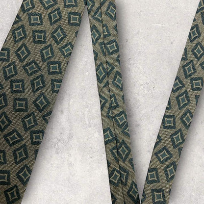 [4217] Good product! GIORGIO ARMANI Necktie Green