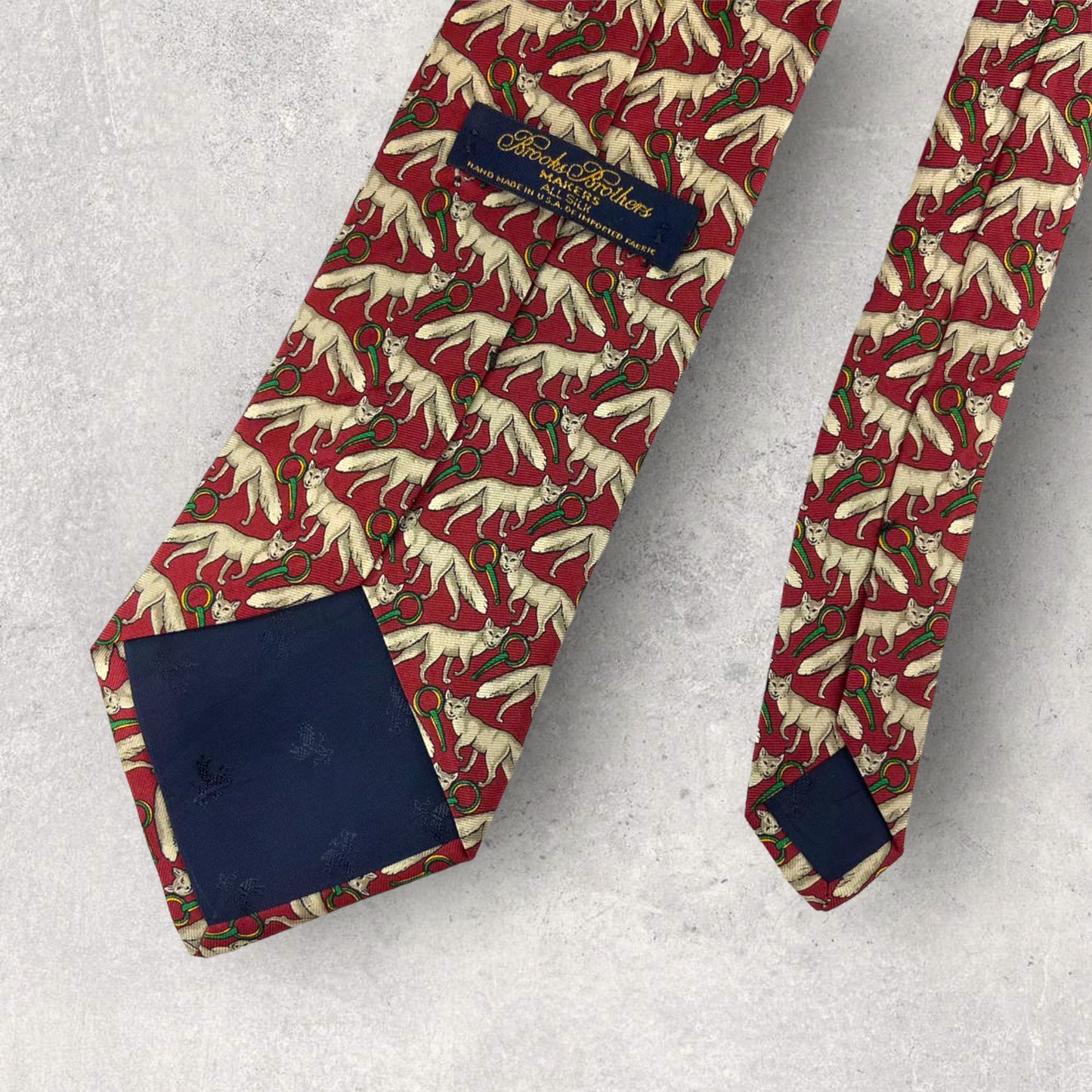 [5147] Brooks Brothers necktie, red, fox pattern 