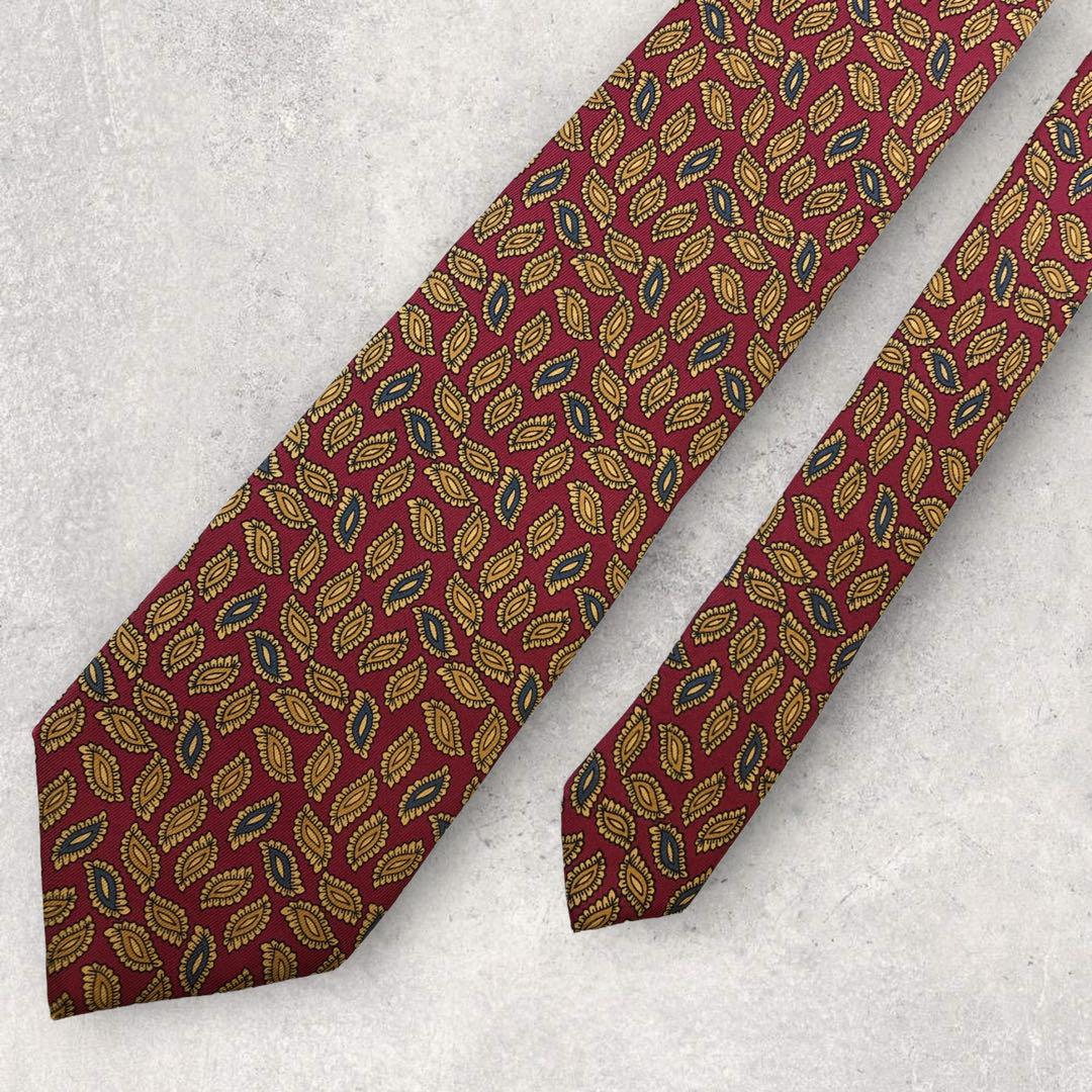 [4472] Beautiful item! Paul Stuart necktie in red 