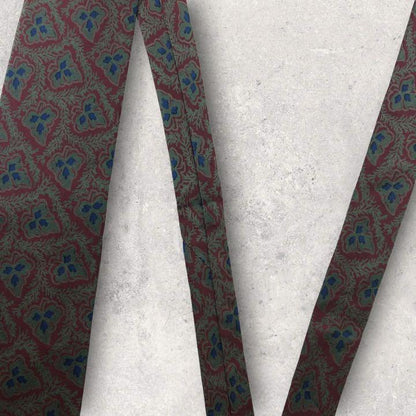 [3885] Good product! Ermenegildo Zegna necktie red system all over pattern